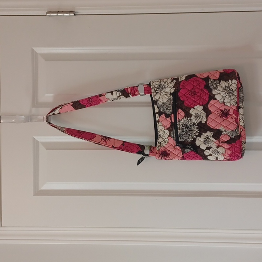 NEW VERA BRADLEY Floral Patterned Shoulder Bag - Picture 3 of 7